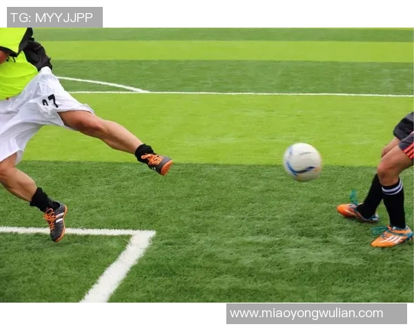 足球明星时尚对决谁能成为最佳穿搭王者挑战赛即将开启